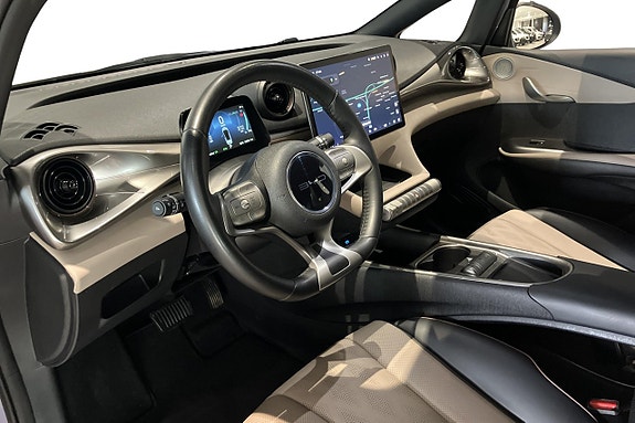 BYD Dolphin 19 of 25