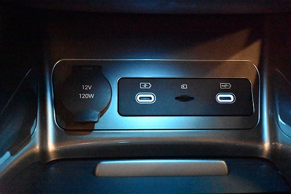 BYD Dolphin 14 of 25