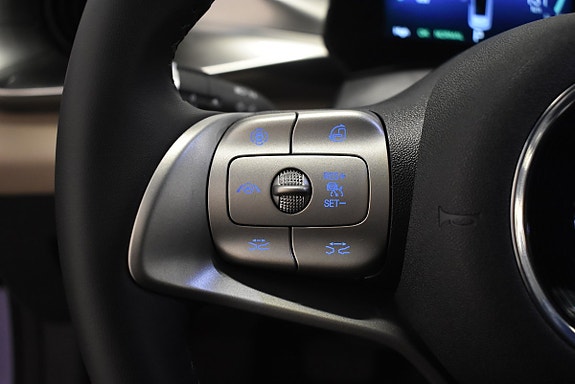 BYD Dolphin 8 of 25