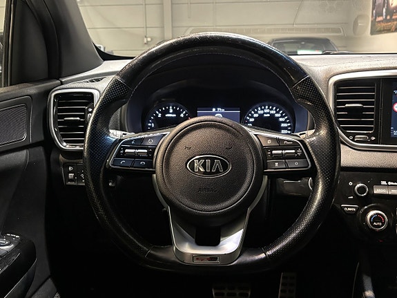 Kia Sportage 15 of 30