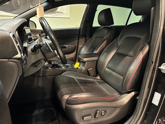 Kia Sportage 10 of 30