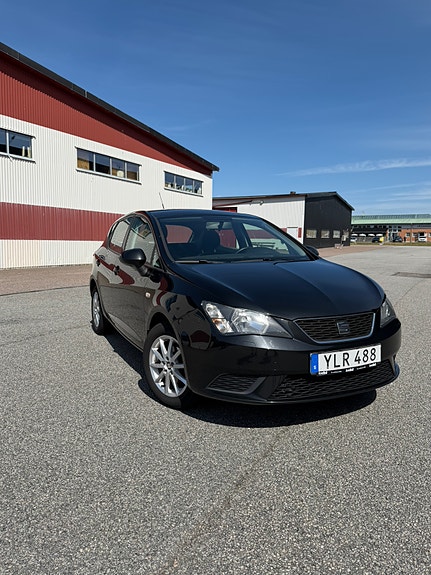 Seat Ibiza 2 of 6