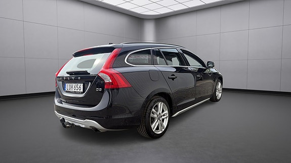 Volvo V60 6 of 16