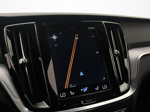 Volvo V60 22 of 30