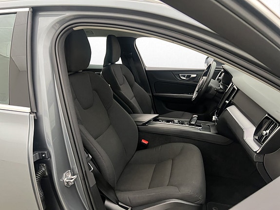 Volvo V60 18 of 30