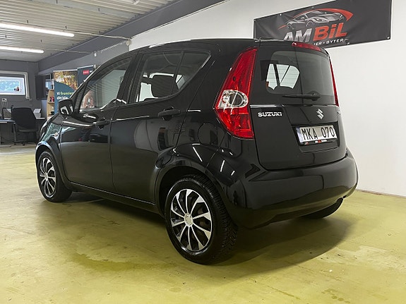 Suzuki Splash 3 of 8