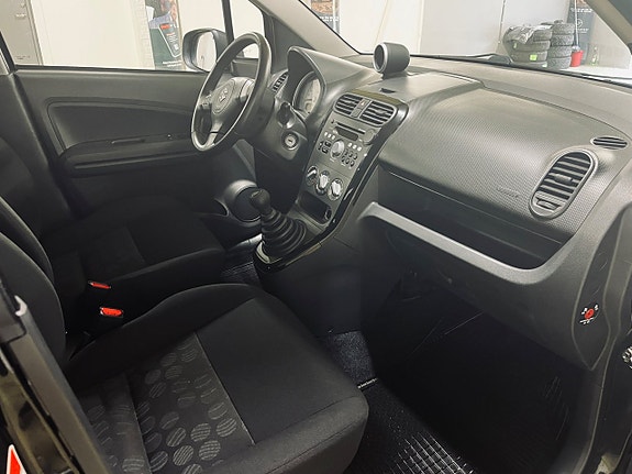 Suzuki Splash 7 of 8