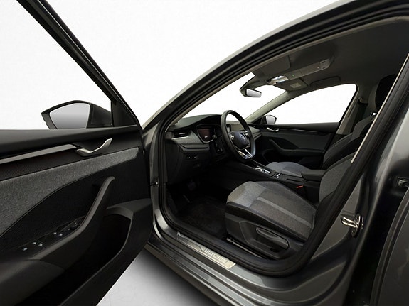 Skoda Octavia 10 of 30