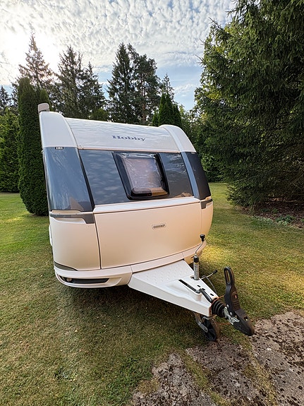 Hobby 400 SFE DE LUXE 3 of 19