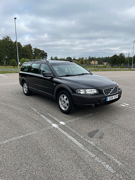 Volvo XC70 4 of 9