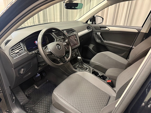 Volkswagen Tiguan 6 of 13