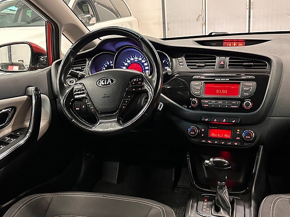 Kia Ceed 15 of 23