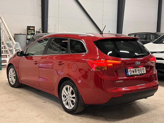 Kia Ceed 4 of 23