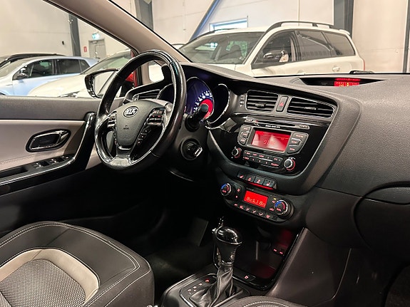 Kia Ceed 13 of 23