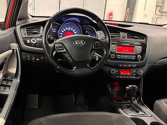 Kia Ceed 10 of 23