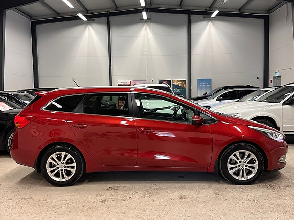 Kia Ceed 3 of 23