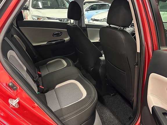 Kia Ceed 18 of 23