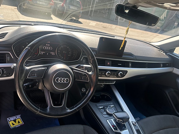 Audi A5 6 of 6