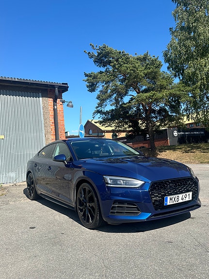 Audi A5 5 of 6