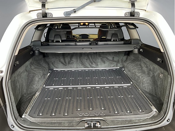 Volvo XC70 7 of 30