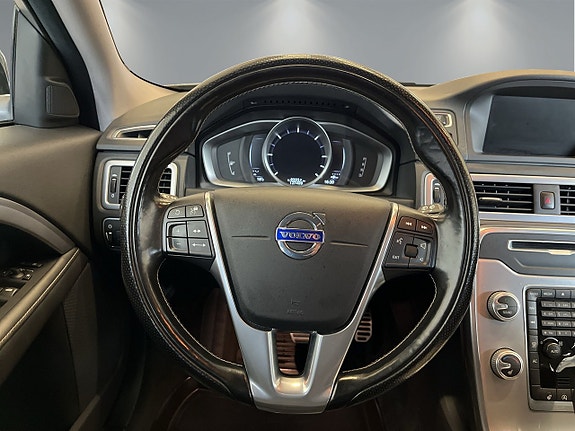 Volvo XC70 12 of 30