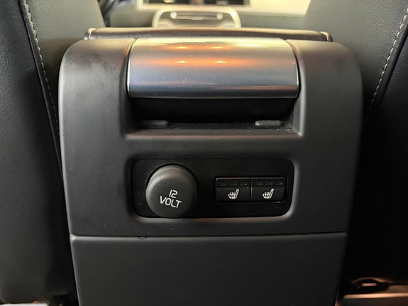 Volvo XC70 22 of 30