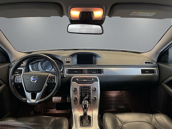 Volvo XC70 10 of 30