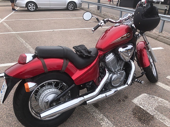 Honda VT600C Shadow 2 of 2