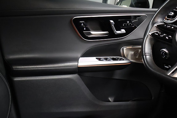 Mercedes-Benz GLC300 de 19 of 29
