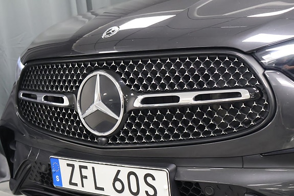 Mercedes-Benz GLC300 de 8 of 29