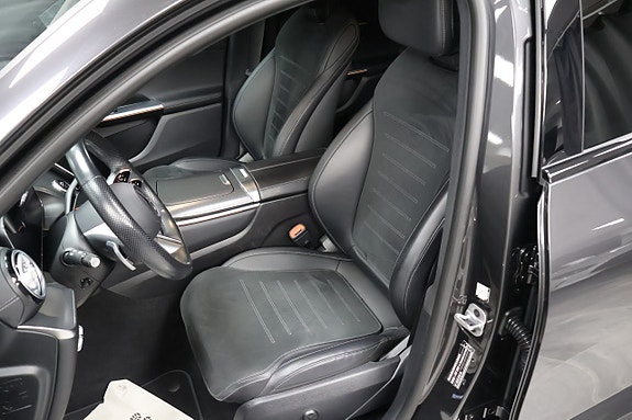 Mercedes-Benz GLC300 de 15 of 29
