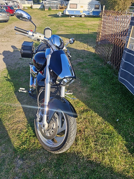 Suzuki VZR1800 Intruder 2 of 3