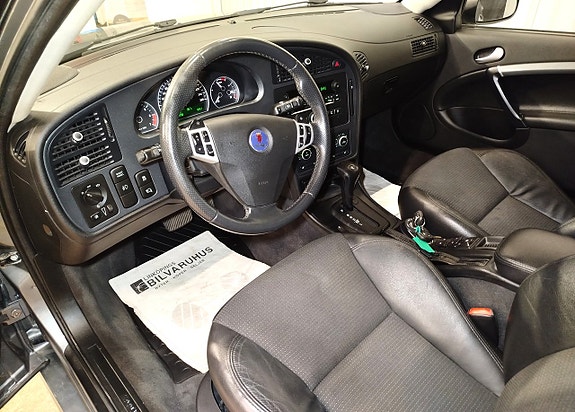 Saab 9-5 12 of 27
