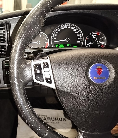 Saab 9-5 15 of 27