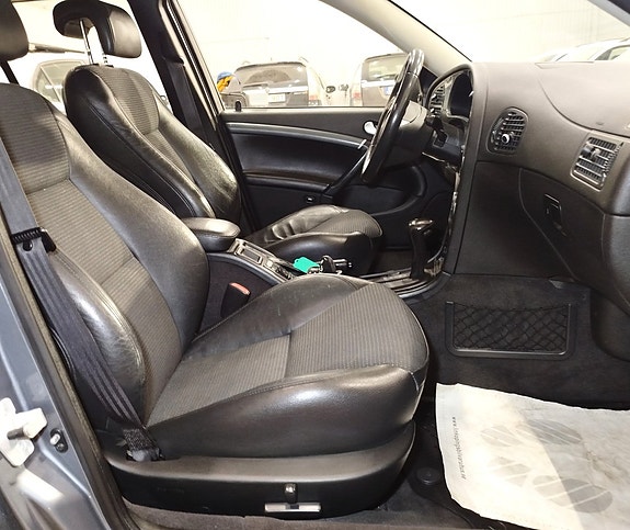 Saab 9-5 20 of 27