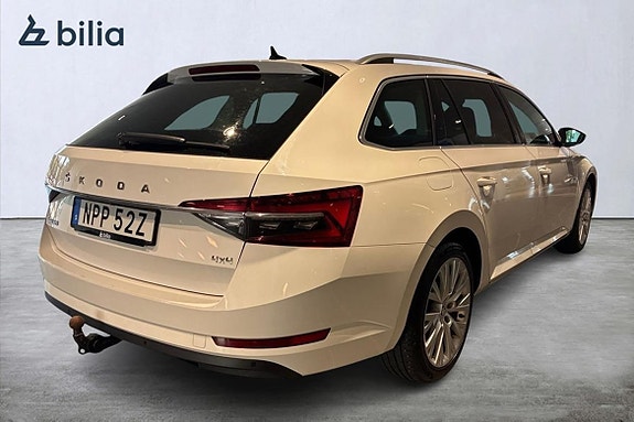 Skoda Superb 7 of 16
