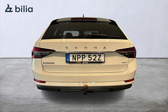 Skoda Superb 4 of 16