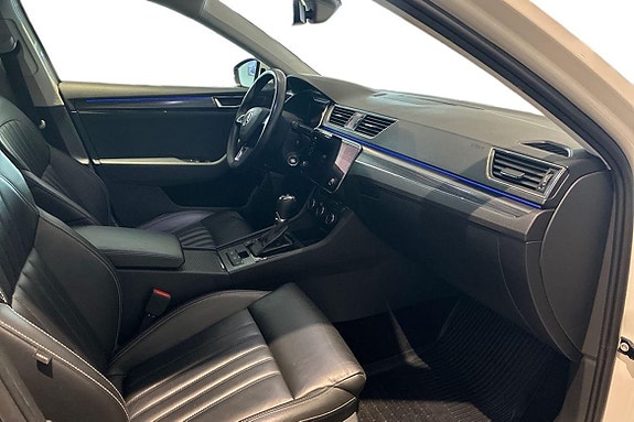 Skoda Superb 10 of 16