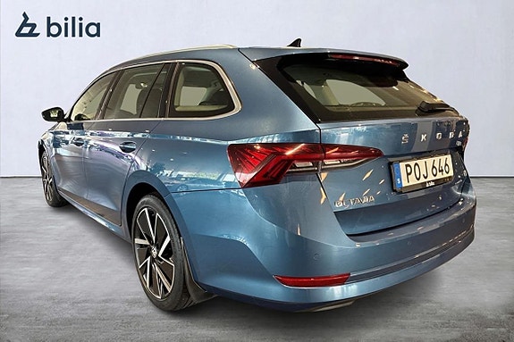 Skoda Octavia 2 of 16