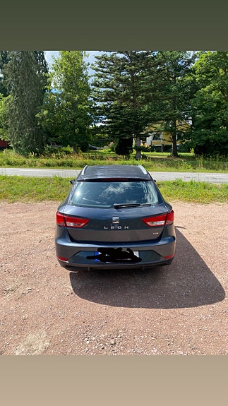 Seat Leon 3 of 6