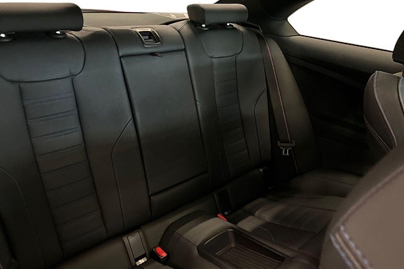 BMW M240i 11 of 30