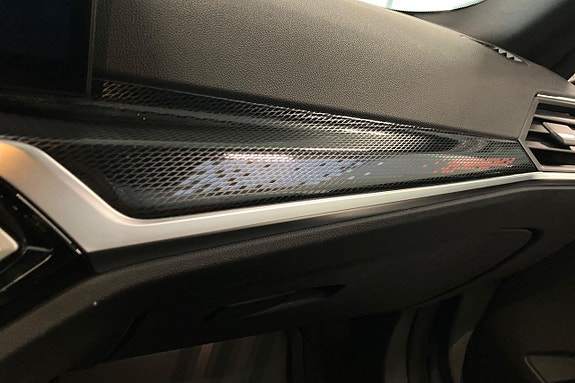 BMW M240i 26 of 30
