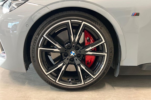 BMW M240i 28 of 30