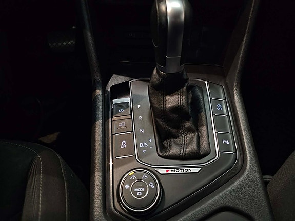 Volkswagen Tiguan 15 of 18