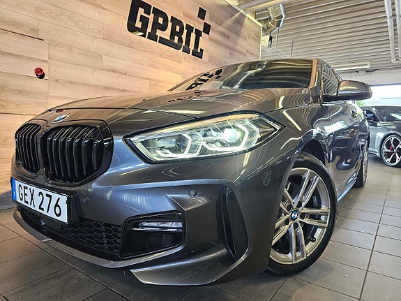 BMW 118i 16 of 18