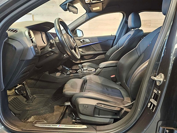 BMW 118i 5 of 18