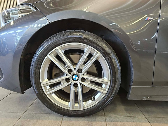 BMW 118i 18 of 18