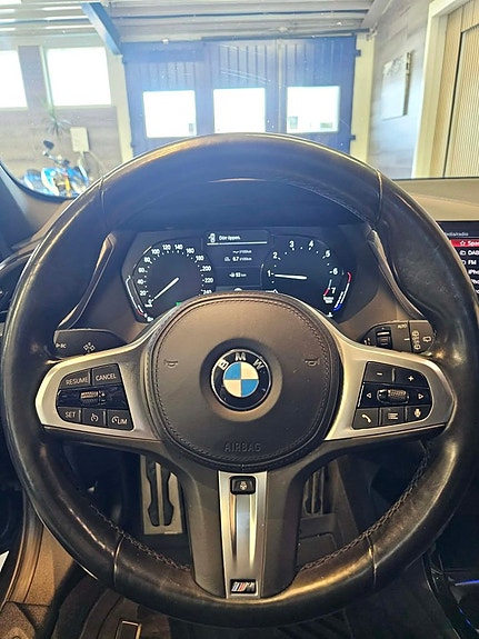 BMW 118i 15 of 18