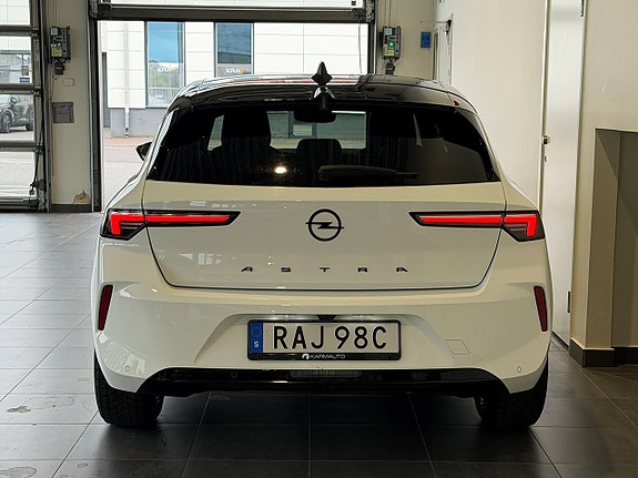 Opel Astra 6 of 16