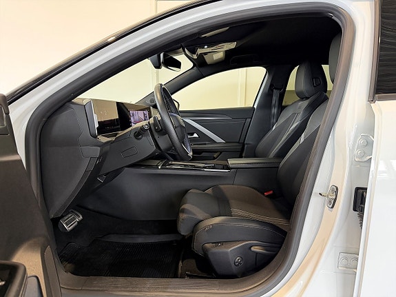 Opel Astra 10 of 16
